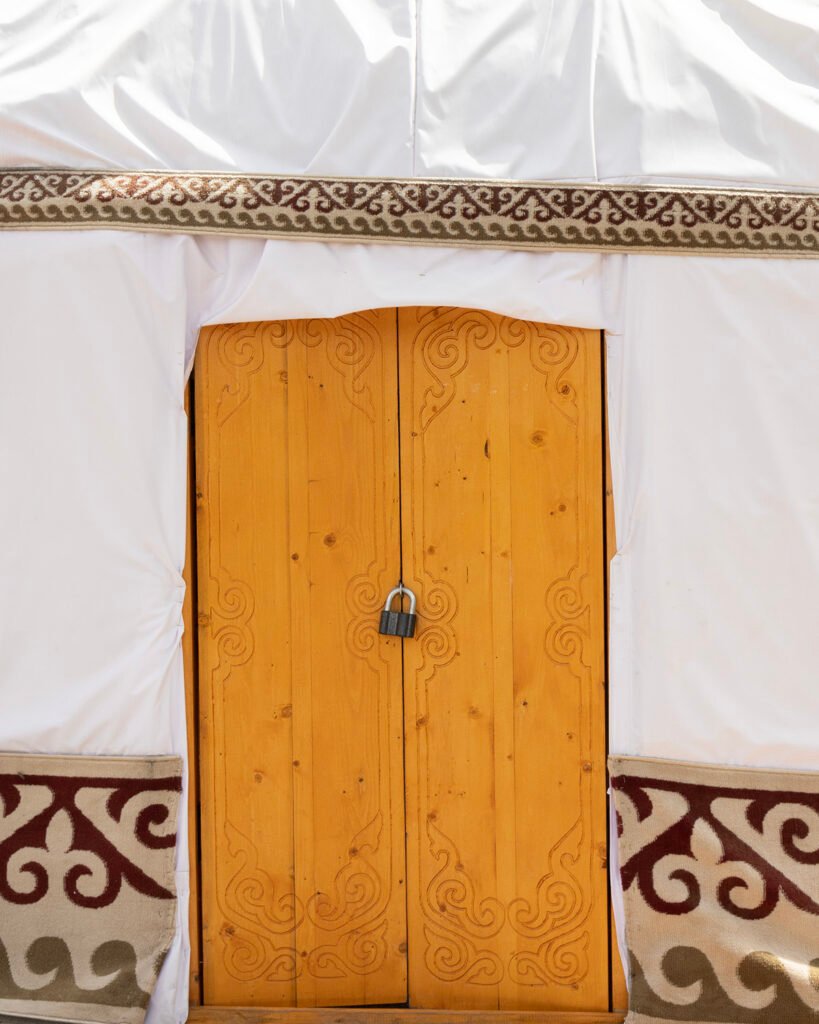 PHROOM // Ruslan Shegai