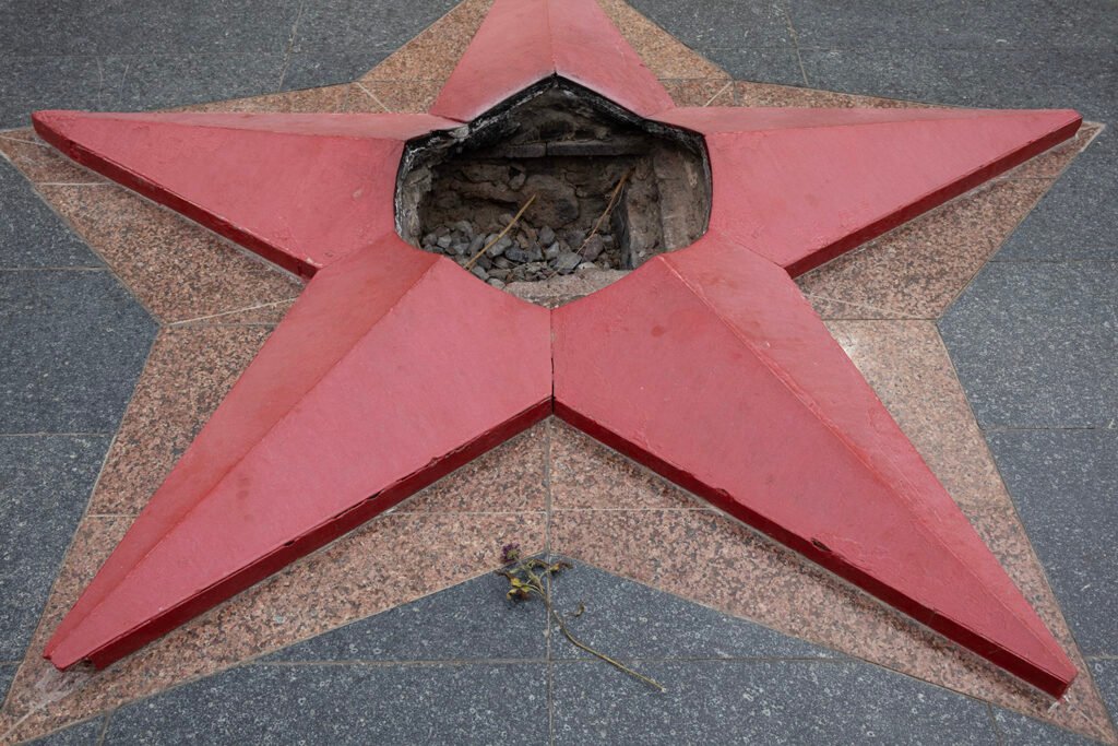 PHROOM // Ruslan Shegai