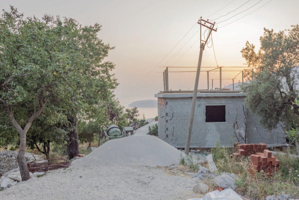 PHROOM // Fabrizio Bellomo—Concrete Albania