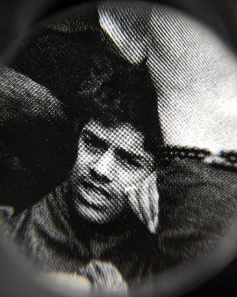 PHROOM // Eyes Dazzle as they Search For the Truth—Amin Yousefi